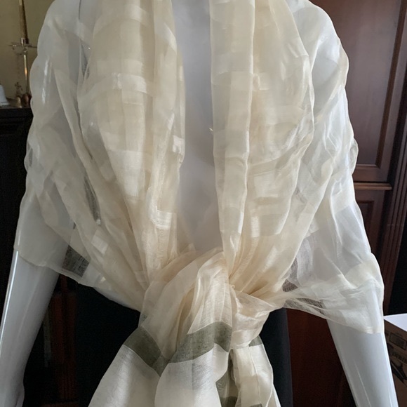 Silk & cotton blend cream color striped wrap extra long shawl - Picture 11 of 15